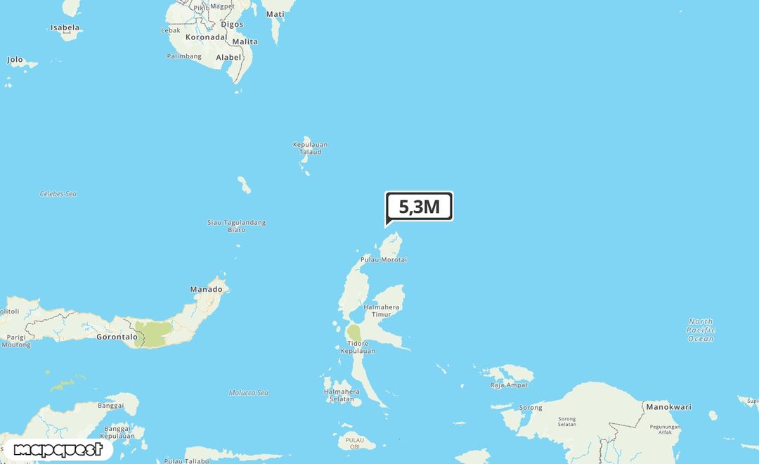 Pusat gempa berada di laut 62 km Timur Laut Pulaudoi