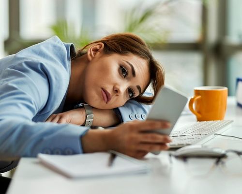 Ketahui Apa Itu Lazy Girl Jobs yang Sedang Ramai di Kalangan Gen Z