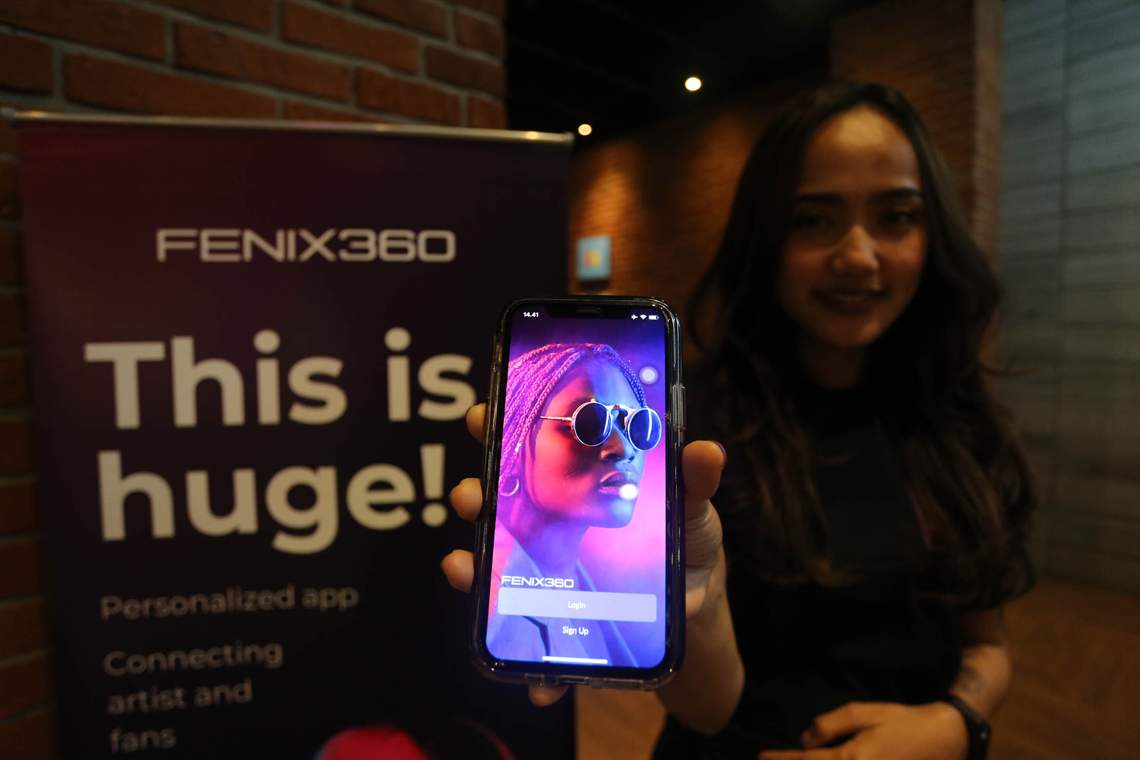 FENIX360 adalah platform khusus untuk memberdayakan seniman dan menjadikan Indonesia sebagai lokasi peluncuran perdana secara global di dunia. Foto : Panji Asmoro/TrenAsia