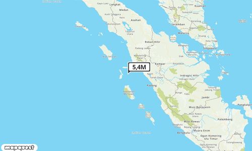 Pusat gempa berada di laut 130 km BaratDaya Pasaman Barat