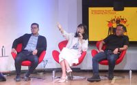 Ketua Masyarakat Sadar Risiko (MASINDO) Dimas Syailendra Ranadireksa, CEO & Founder of Think Policy Andhyta F. Utami, dan Dosen Fakultas Hukum Universitas Indonesia, Hari Prasetiyo (kiri-kanan) memberikan paparan dalam Talkshow “Unleashing Youth Power in Shaping the Future: Partisipasi Generasi Muda & Pembuatan Kebijakan Berbasis Sadar Risiko” di @america, Pacific Place, Jakarta, pada Jumat, (15/12). Kegiatan ini bertujuan mengajak generasi muda berpartisipasi aktif dalam pembuatan kebijakan berbasis risiko.