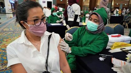 Antisipasi Lonjakan COVID-19 Saat Nataru, Masyarakat Diimbau Lengkapi Dosis Vaksinasi
