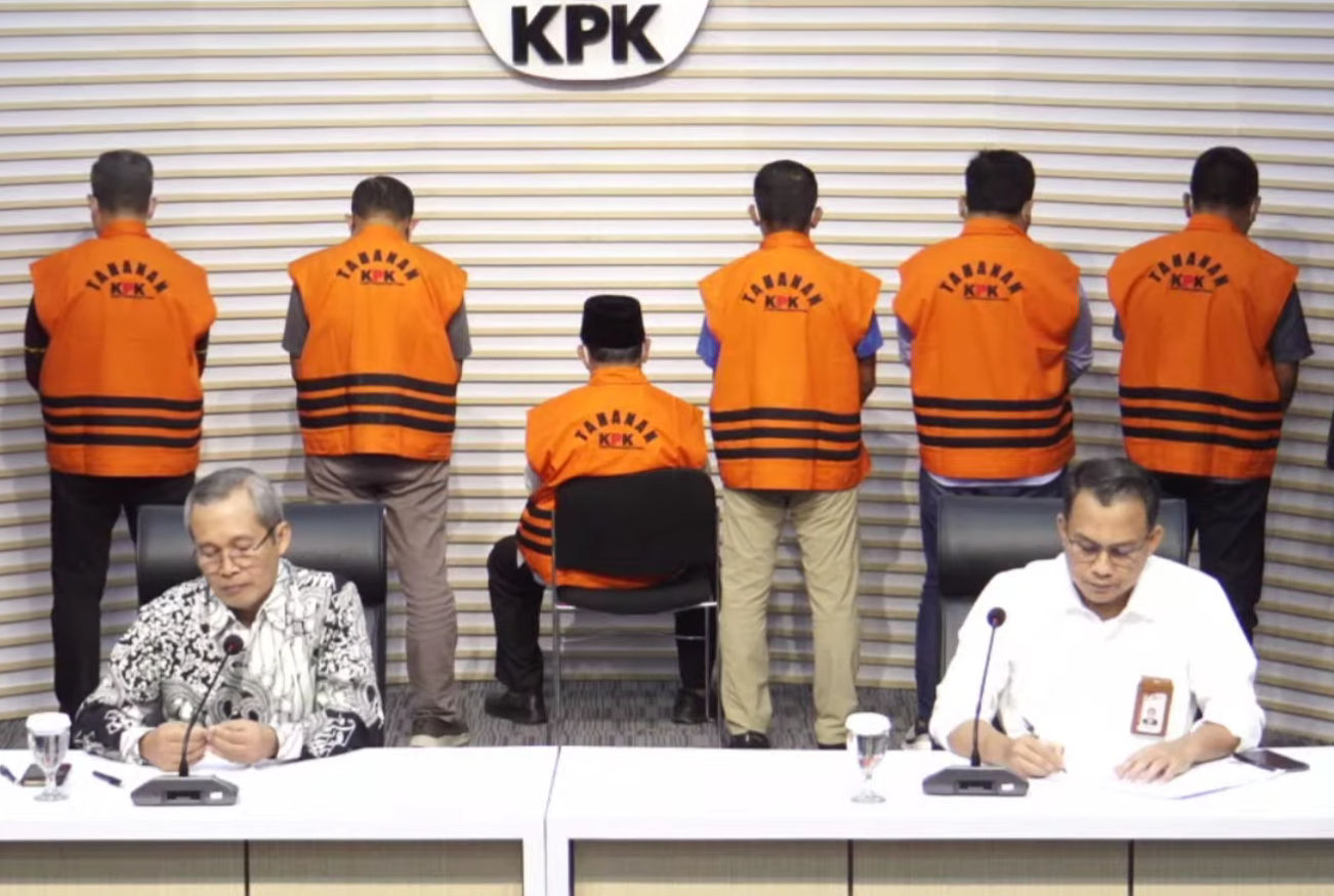 Konferensi Pers penetapan Gubernur Maluku Utara sebagai tersangka oleh KPK
