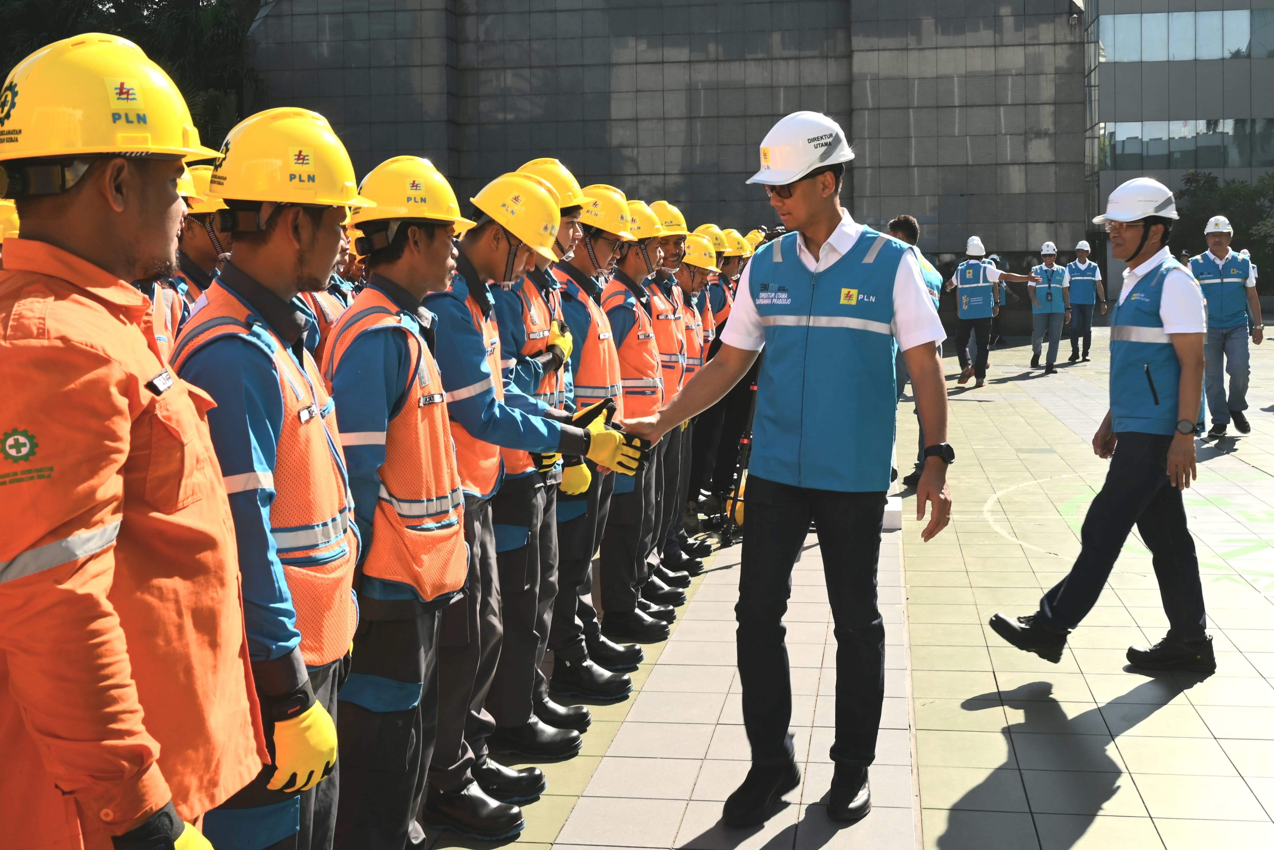 Sambut Nataru, PLN Siagakan Petugas Pastikan Kesiapan Keandalan Pasokan Listrik  