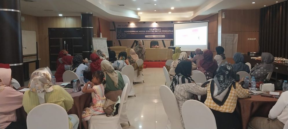 WCC Palembang Gelar Pelatihan Berkampanye Digital, Kuatkan Kepemimpinan Perempuan