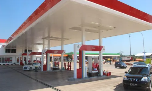 A- BBM SPBU-Rest-area-tol-696x464.jpg