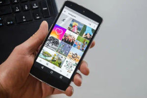Bagi pengguna Instagram yang aktif membagikan foto-foto atau video di feed, postingan yang tampil cantik di beranda adalah sesuatu yang memuaskan.