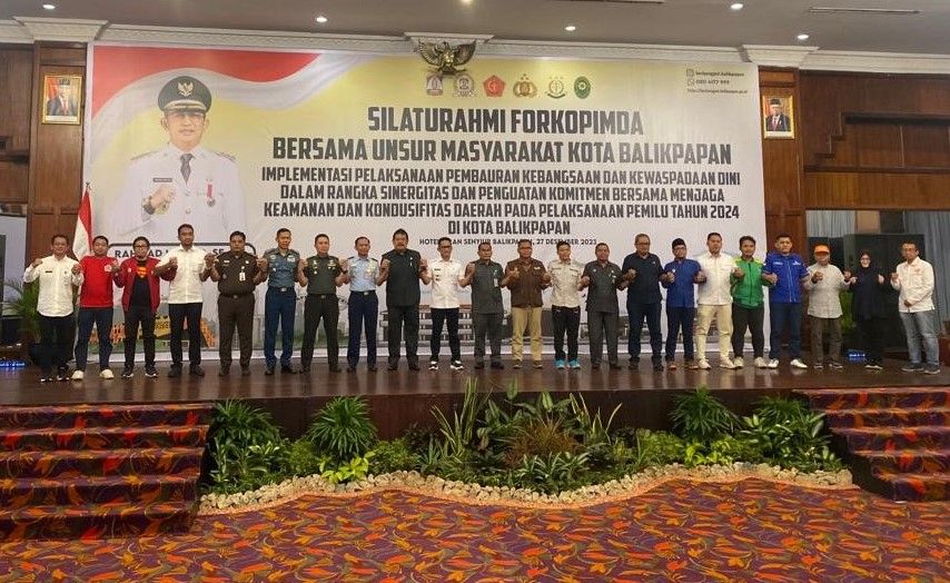 Wali Kota Balikpapan Tandatangani Deklarasi Pemilu Damai 2024, Apa Saja Isinya...