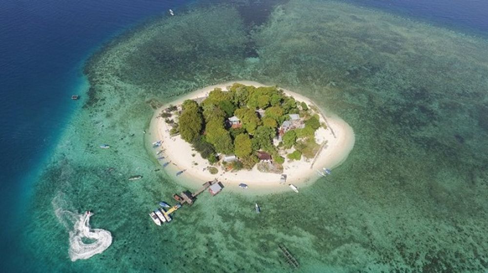Pulau Samalona.jpg