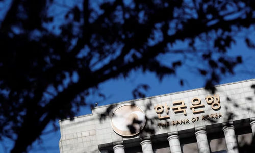 Logo Bank of Korea terlihat di Seoul, Korea Selatan