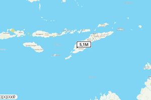 Pusat gempa berada di darat 16 km BaratDaya Kab.Kupang