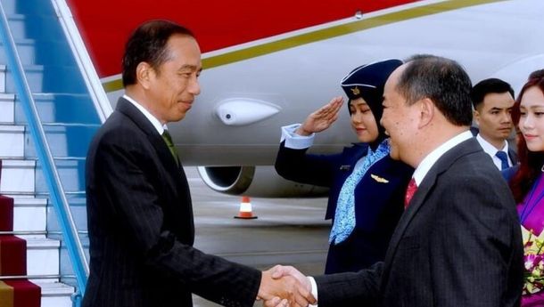 Dari Manila, Filipina, Presiden Jokowi Tiba di Hanoi, Vietnam