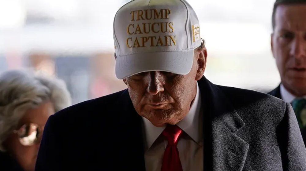 Donald Trump meraih kemenangan yang diharapkan secara luas atas mantan utusan PBB Nikki Haley dan Gubernur Florida Ron DeSantis