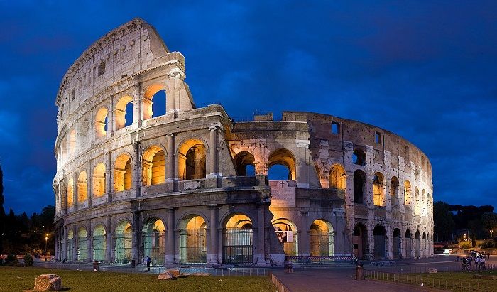 Koloseum (holamon)