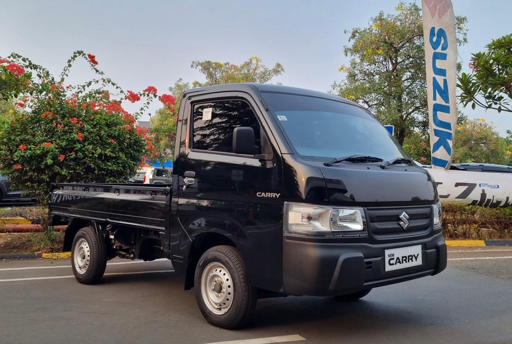 Suzuki New Carry Pick Up.jpg