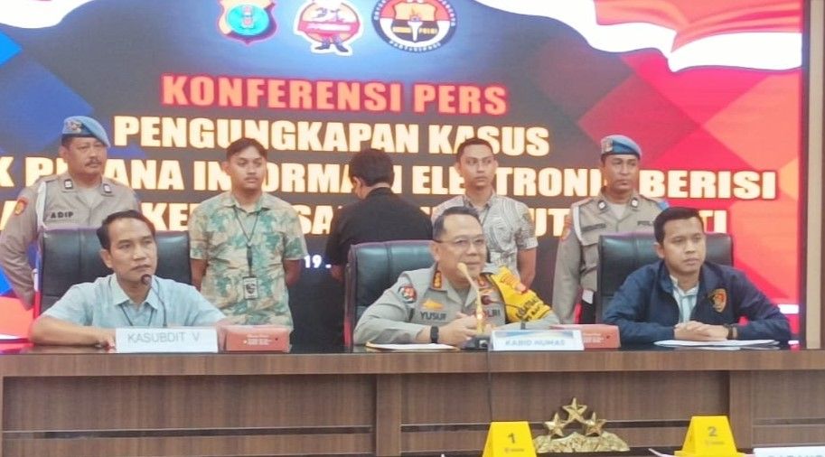 Konferensi pers penetapan tersangka pengancaman terhadap Anies Baswedan oleh Polda Kaltim, Jumat (19/1/2024).