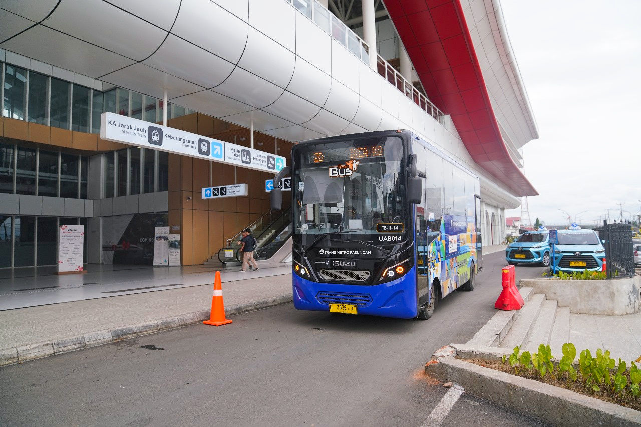 Layanan intermoda di Stasiun Whoosh Padalarang