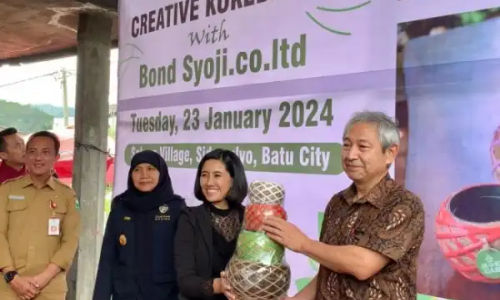 A-BATU.JPG