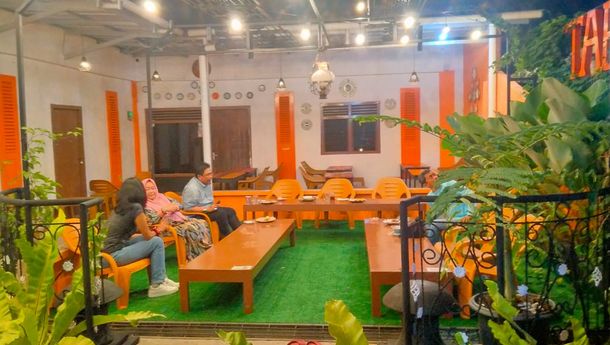Tabe Cafe n Resto, Spot Kongko di Jalan Teuku Umar