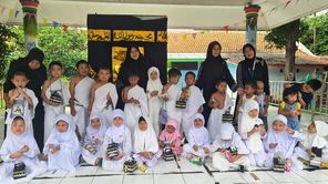 Tingkatkan Pemahaman Agama, TK Patra II Gelar Peragaan Manasik Haji