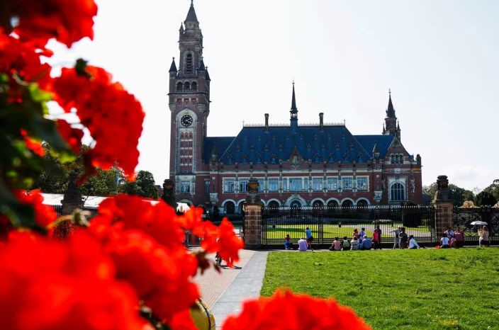 Pandangan umum Mahkamah Internasional (ICJ) di Den Haag, Belanda (Reuters/Piroschka van de Wouw)