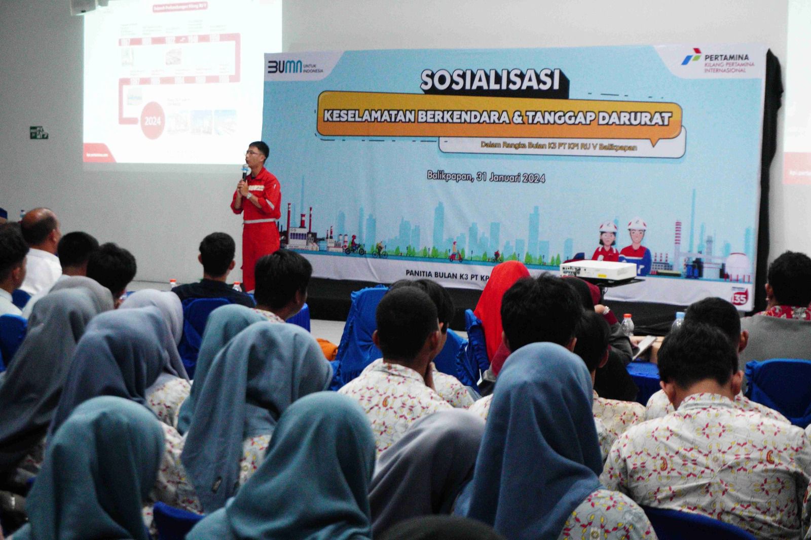 Peringati Bulan K3, Kilang Pertamina Unit Balikpapan Edukasi Pelajar Keamanan Berkendara dan Kedaruratan 