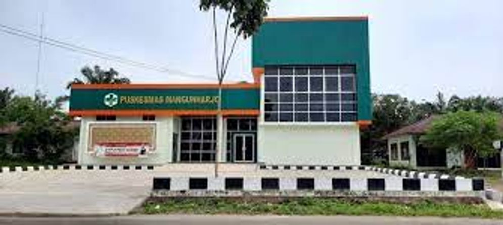 A-PUSKESMAS MANGUHARJO.jpg
