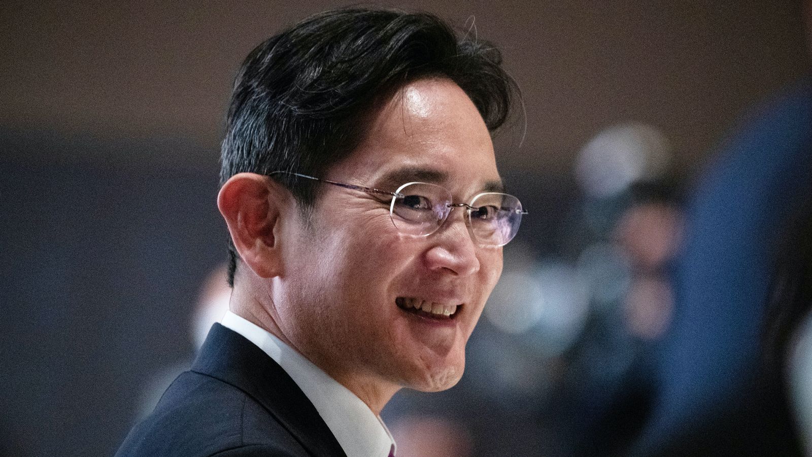 Bos Samsung Dibebaskan dari Kasus Manipulasi Harga Saham dan Penipuan