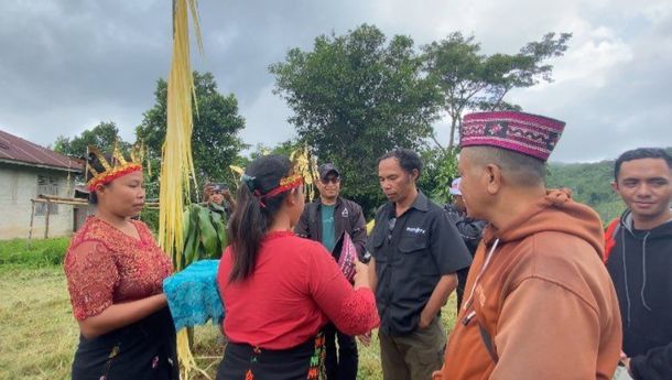 Peringati HPN ke-78, PWBM Berkunjung ke Desa 'Seribu Air Terjun' Wae Lolos, Kecamatan Sano Nggoang