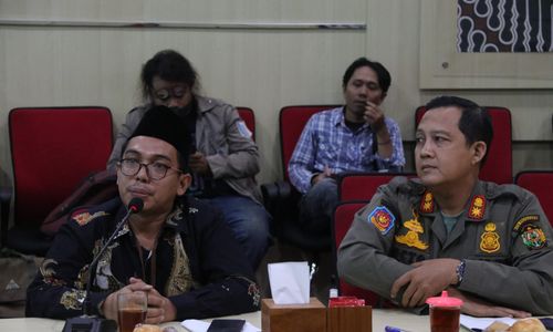 diskusi.jpg