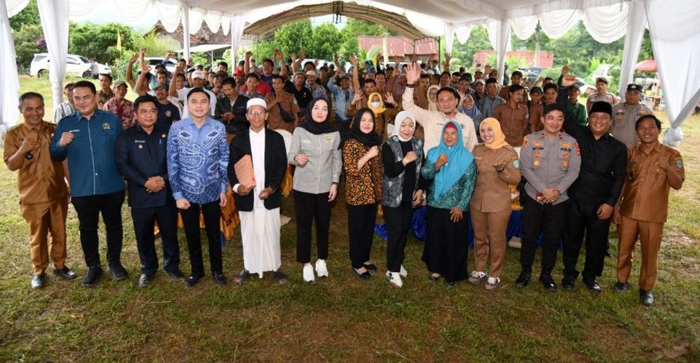 Anggota DPRD Sumsel asal Dapil V (OKU dan OKU Selatan),  Iwan Hermawan, ST., MM selaku Koordinator Dapil V dengan anggota Hj. Tina Malinda, SE., M.Si; Yenny Elita, S.Pd., MM; Hj. Susilawati, SH, M.Kn; Fathan Qoribi, ST; dan Andie Dinialdie, SE., MM melakukan reses ke-1 pada  29 Januari hingga 5 Februari 2024.