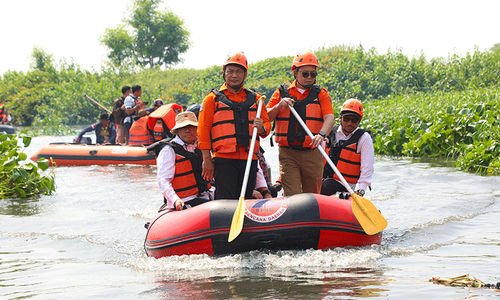A-PLH GUBERNUR JATIM.JPG