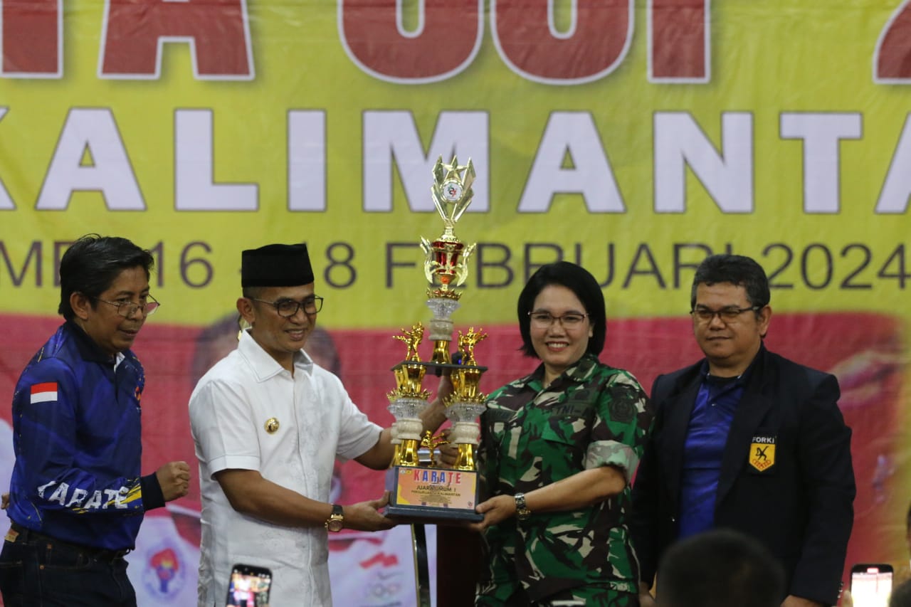 Perebutkan Wali Kota Cup, Ribuan Peserta Adu Ketangkasan di Turnamen Karate se-Kalimantan