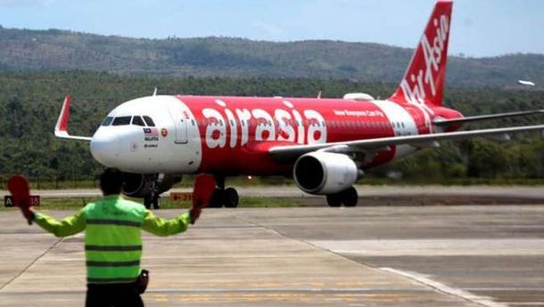  Pesawat AirAsia Tergelnincir di Bandara Komodo, Labuan Bajo