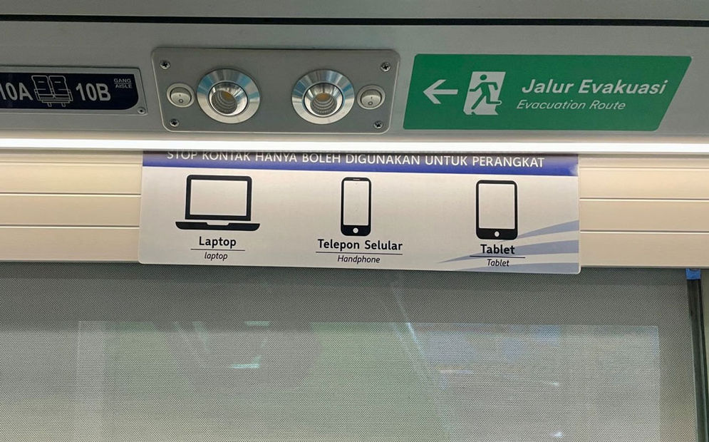 kereta-api.jpg