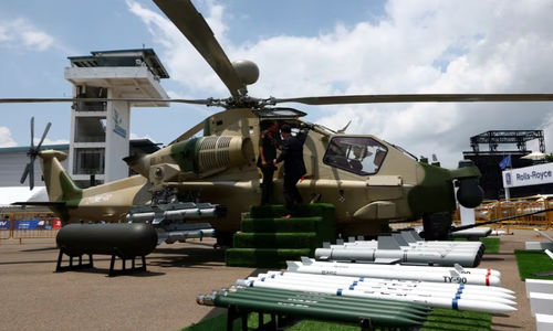 Helikopter serang Aviation Industry Corporation of China (AVIC) Z-10 ME dipajang di Singapore Airshow (Reuters/Edgar Su)