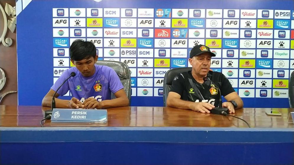 A-PERSIS PELATIH.jpg
