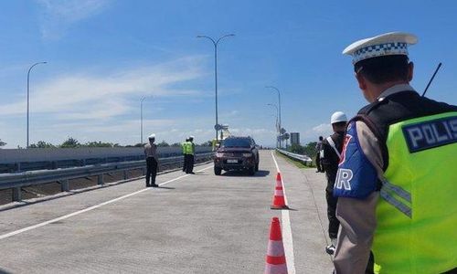 A-POLISI RAZIA.jpg