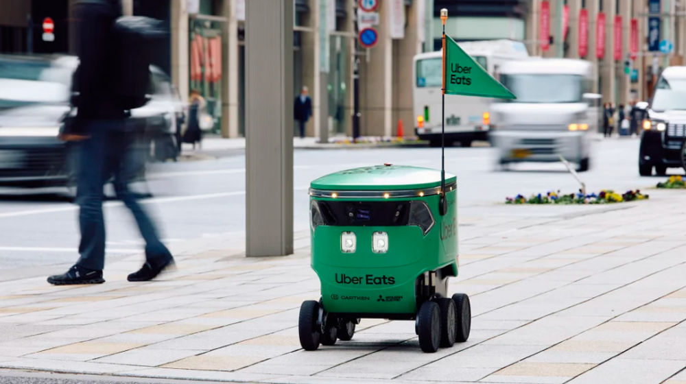 robot pengantar makanan.png