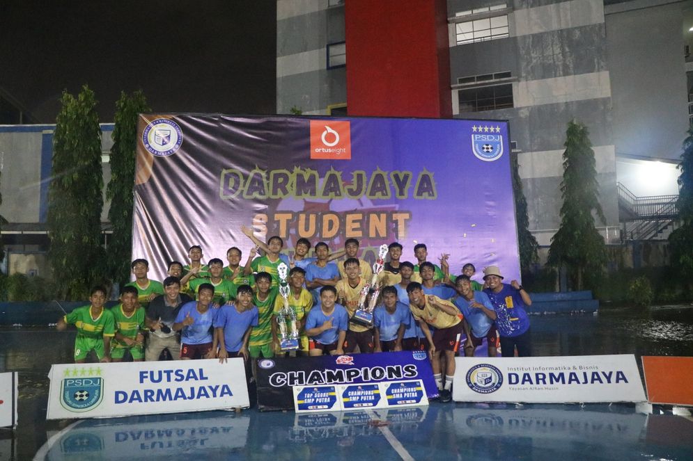 Borong Gelar Juara, SMP dan SMA Tri Sukses Taklukkan Lawan Tiga Gol Tanpa Balas