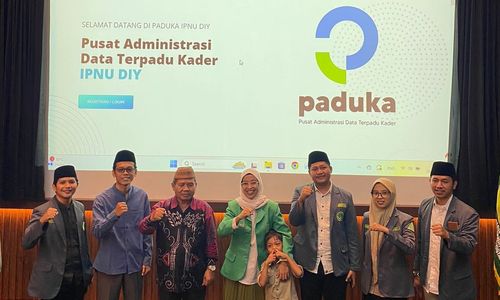 paduka.jpg