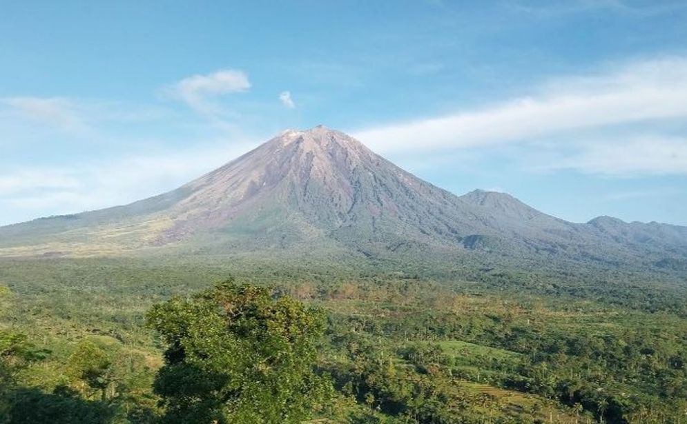 A-GUNUNG SEMERU.jpg