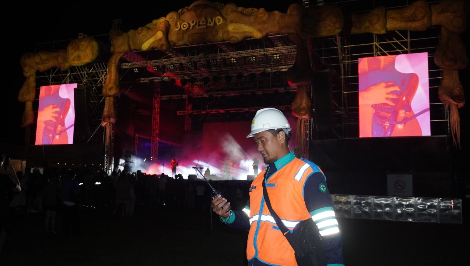 PT PLN (Persero) turut menyukseskan penyelenggaraan Festival Tahunan Joyland di Nusa Dua, Bali dengan menghadirkan listrik andal tanpa kedip.