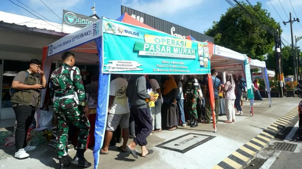 A-OPERASI PASAR MURAH.JPG