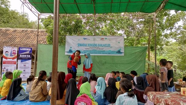 Pendongeng Lampung Jarwo Songha Meriahkan Semarak Dongeng Banjarsuri