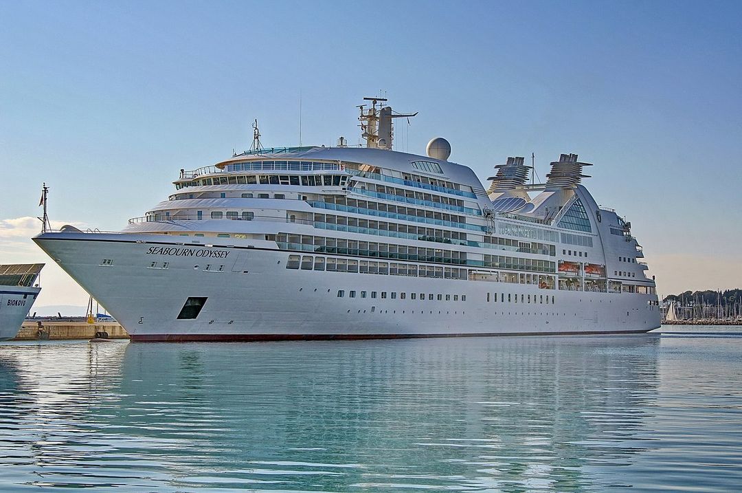 Kapal Pesiar Mewah MV Seabourn Odyssey