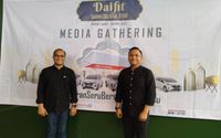 gathering1.jpg