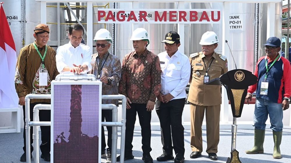 Presiden Jokowi meresmikan pabrik percontohan minyak makan merah Pagar Merbau, di Deli Serdang, Sumut, Kamis (14/03/2024) pagi.