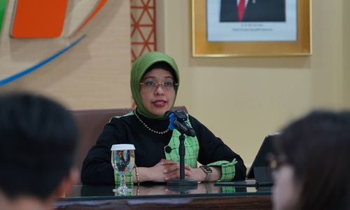 Plt. Kepala BPS, Amalia Adininggar Widyasanti, dalam konferensi pers di Kantor Pusat BPS
