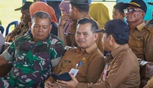 Sekretaris Daerah (Sekda) Kabupaten Penajam Paser Utara (PPU) Tohar, menghadiri kegiatan kick off pembangunan 17 titik air di Kabupaten PPU oleh Kepala Staf Angkatan Darat (KSAD) Jenderal TNI Maruli Simanjuntak, Selasa (20/02/2024). 